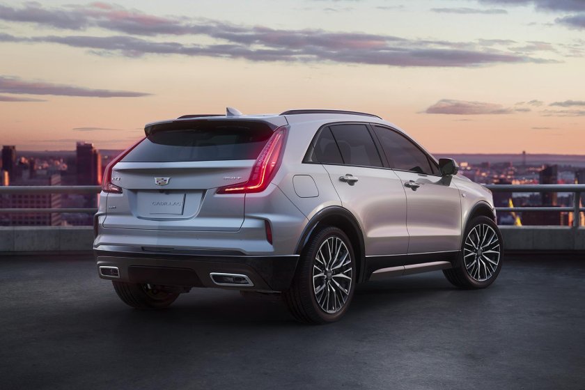 Cadillac xt4 2024