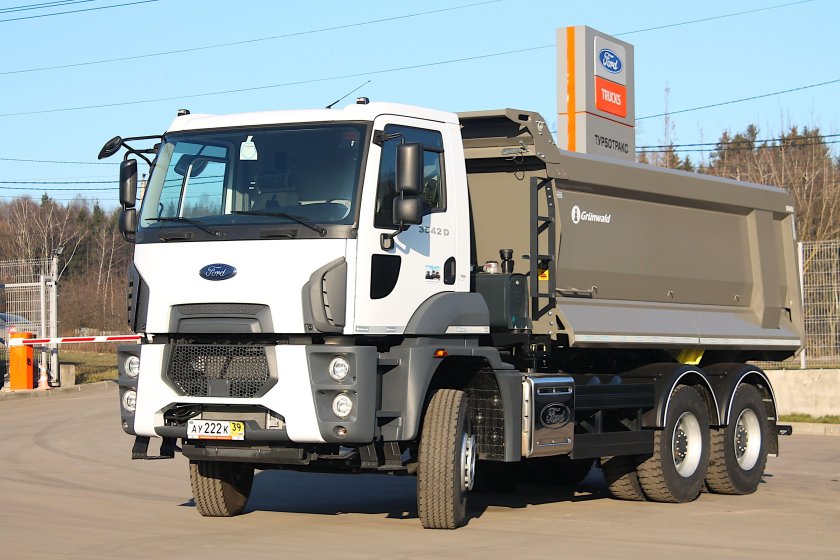 Ford Cargo 4142d