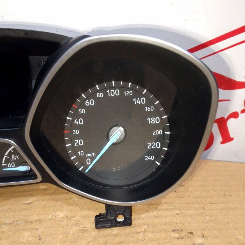 Панель приборов ford focus