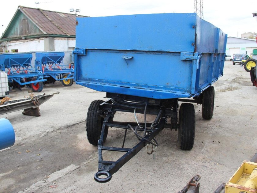 Прицеп тракторный самосвальный 2 птс 4 5