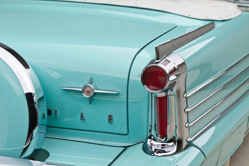 Oldsmobile super 88 j-2 Convertible