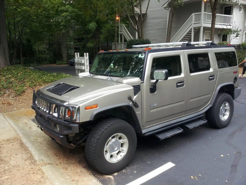 Хаммер 2001 года