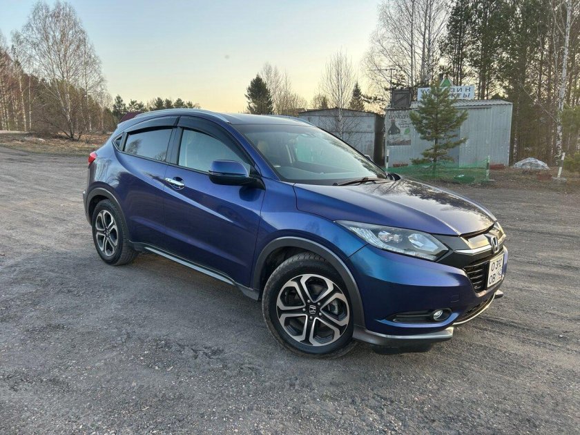 Хонда везел 2015