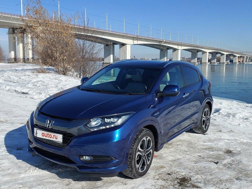 Хонда везел 2015