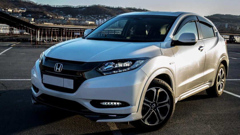 Машина Honda Vezel