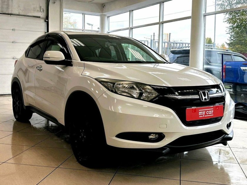 Ниссан Кашкай белый перламутр 2021