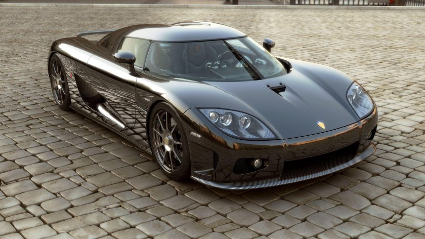 Автомобиль koenigsegg