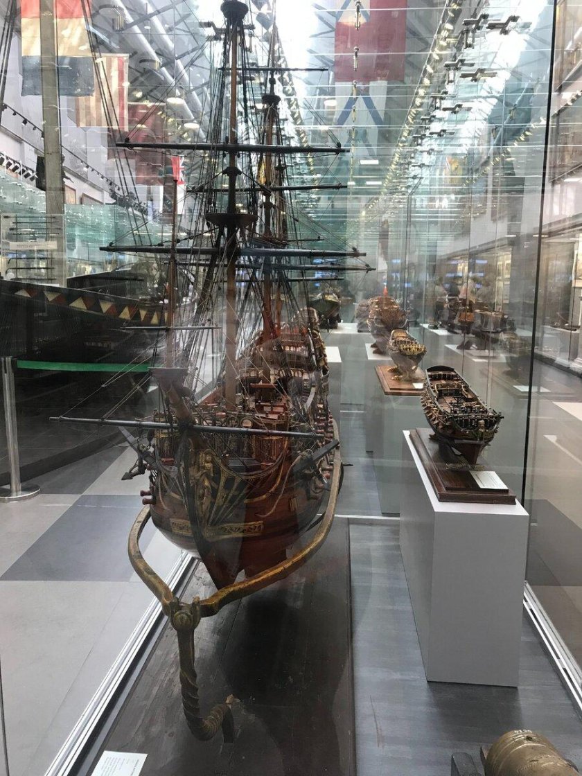 Центральный военно морской музей в санкт петербурге