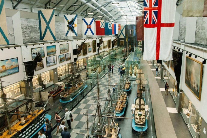 Военно-морской музей в Санкт-Петербурге