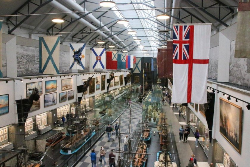 Военно-морской музей в Санкт-Петербурге