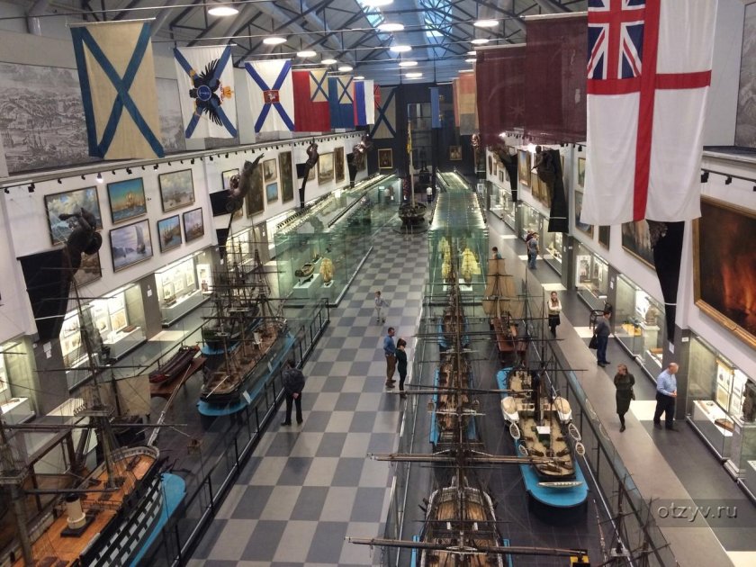 Музей военно-морского флота в Санкт-Петербурге
