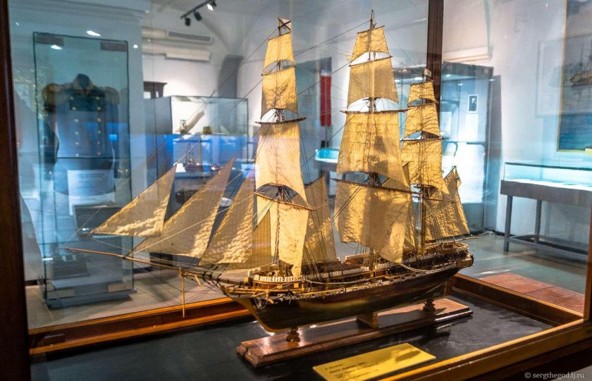 Военно морской музей Петра Великого