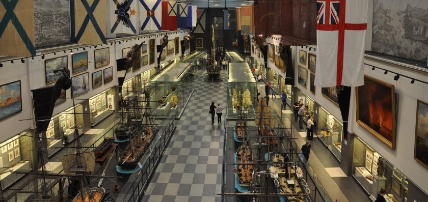 Музеи Питер ночь