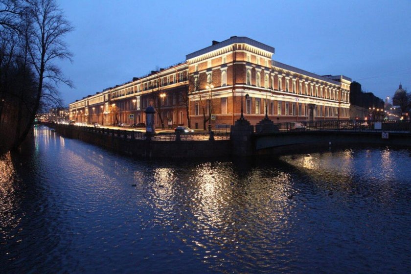 Военно морской музей СПБ