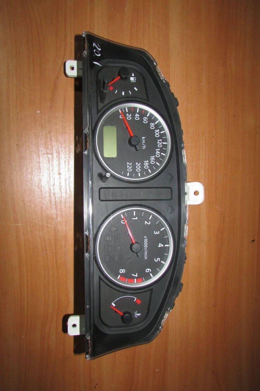 Панель приборов Almera n16