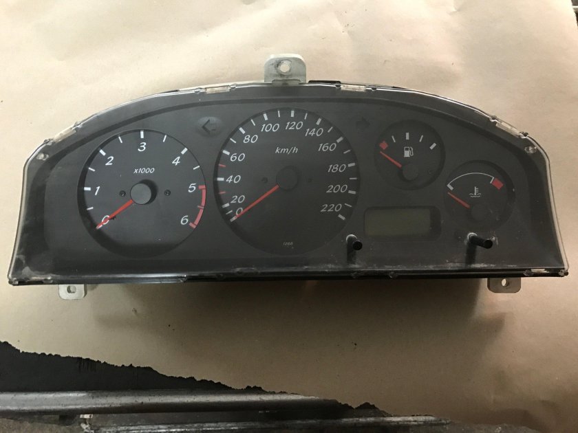 Приборка Almera n16