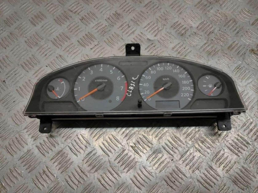 Приборная панель Ниссан Альмера н16
