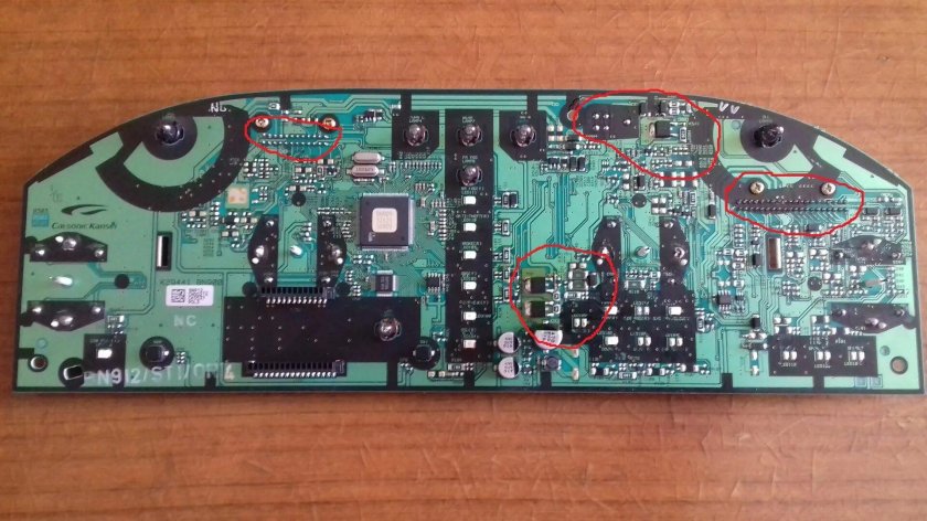 Разобрать панель приборов Ниссан ноут