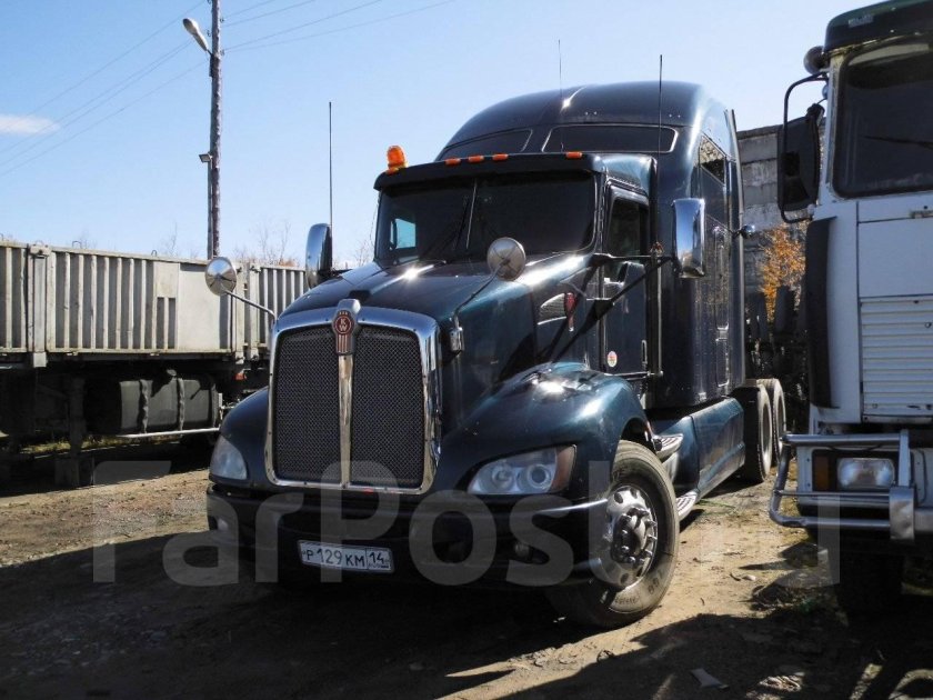 Тягач Кенворт т660