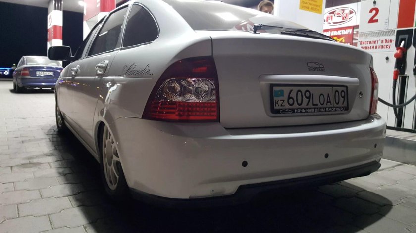 Задний бампер Приора 1 хэтчбек