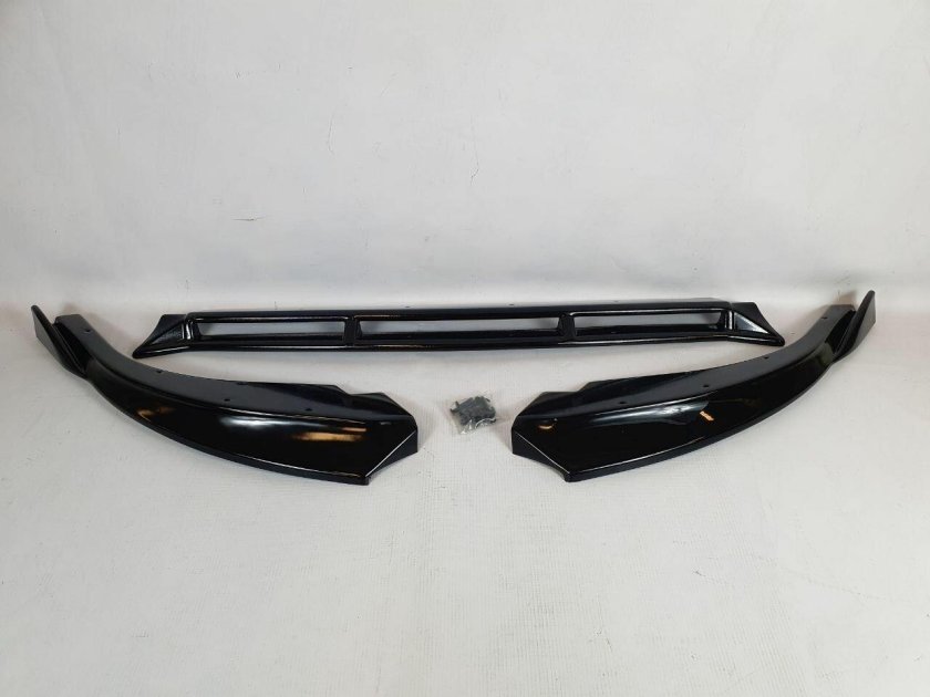 Сплиттер на задний бампер Приора 2