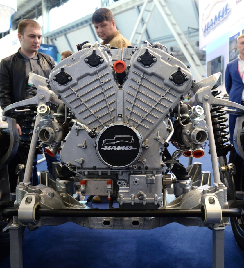 Аурус двигатель v12