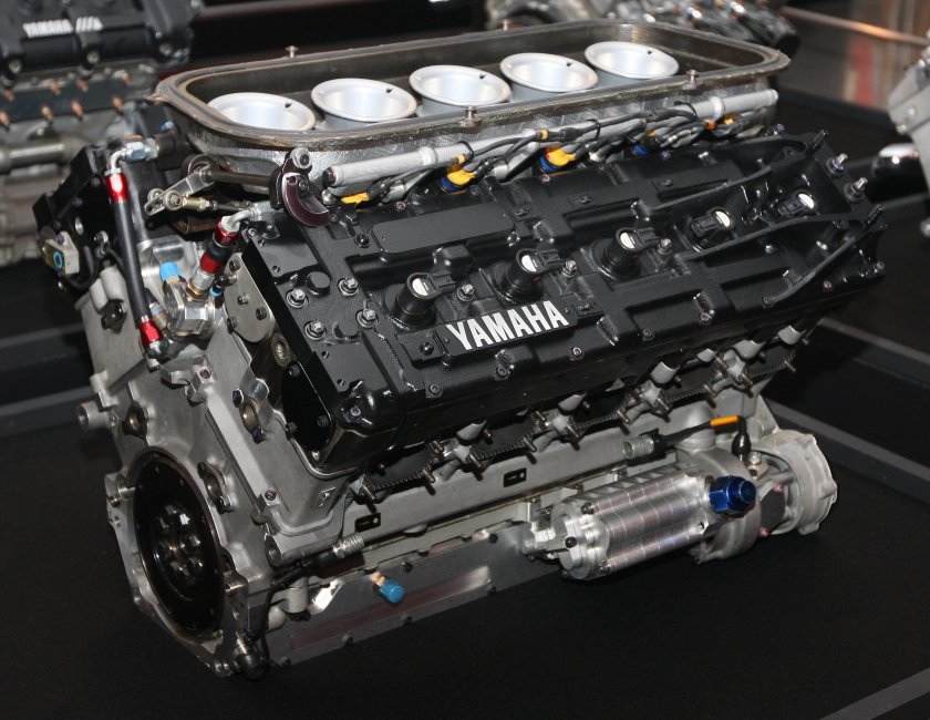Yamaha v10