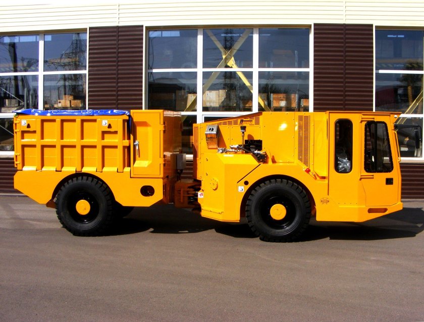 Хенкон машина