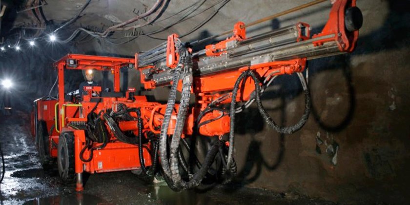 Буровой станок Sandvik dd311