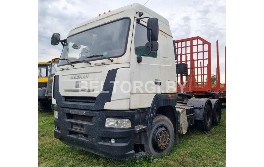 Тягач седельный тягач МАЗ-ман со снаряженной массой 9950кг