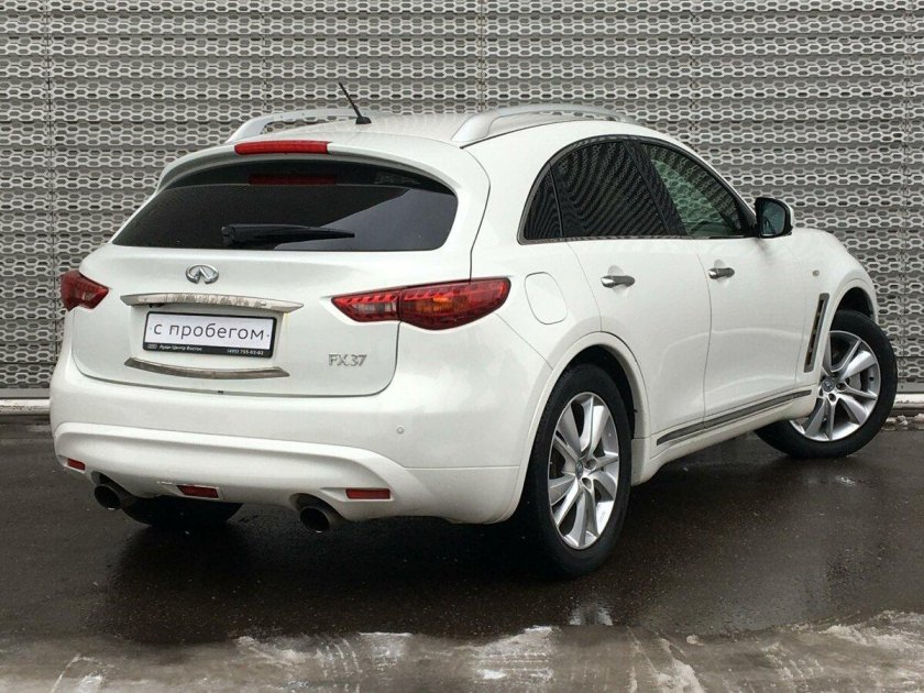 Infiniti fx37 2022
