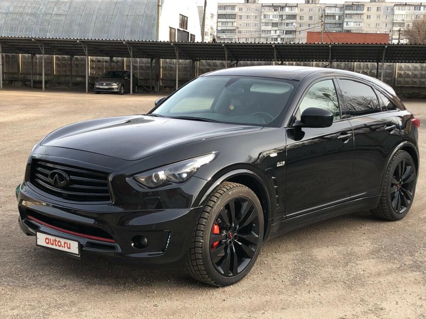 Инфинити qx70 черный