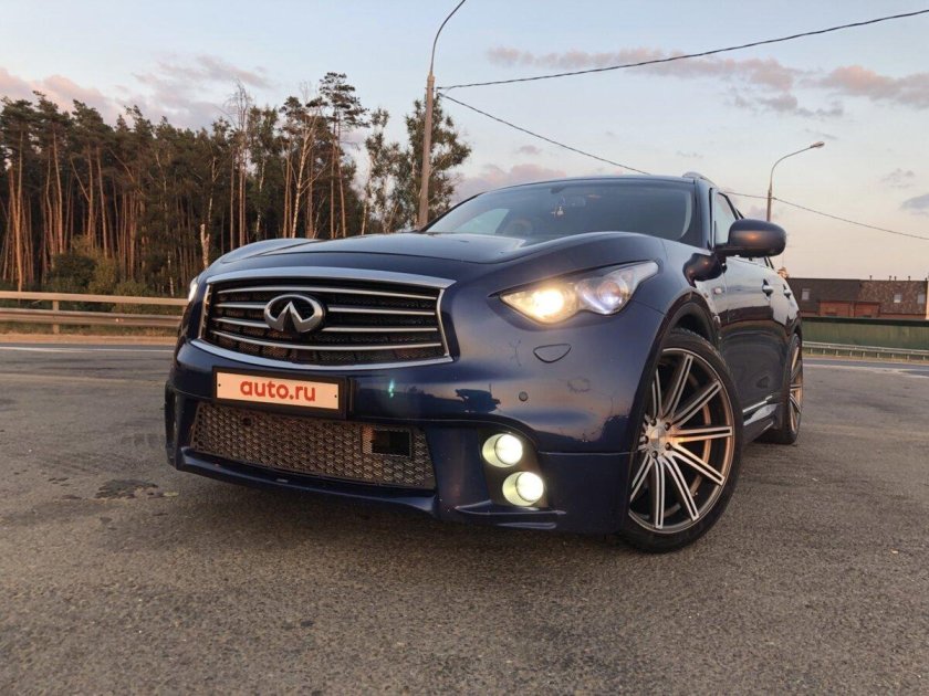 Машина Инфинити тюнинг