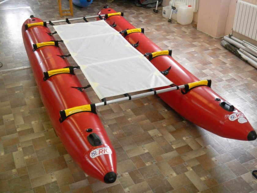 UREX катамаран 6 местный