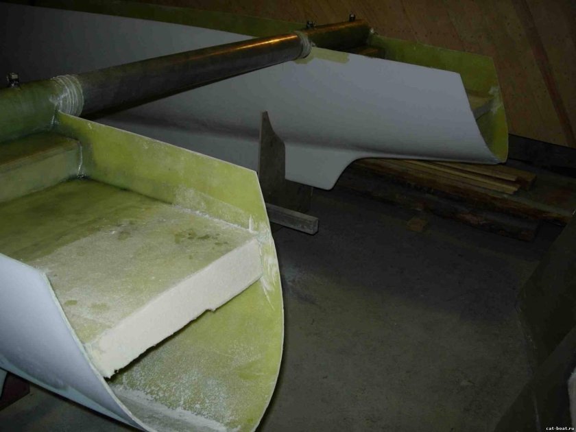 Пластиковые поплавки для катамарана