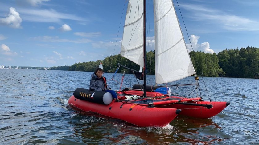 Надувной парусный катамаран Яркат