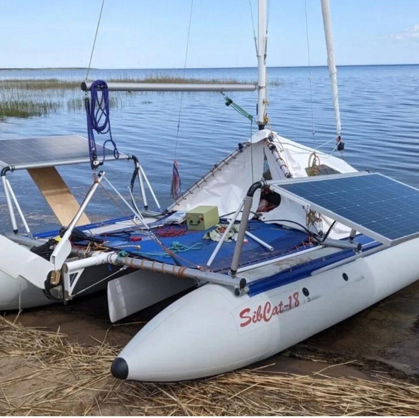 Парусный катамаран СИБКАТ