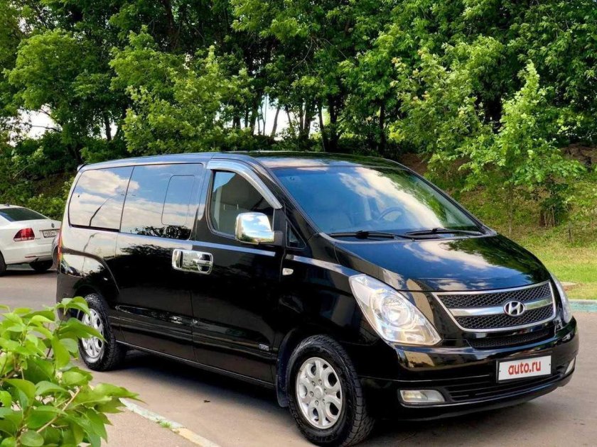 Hyundai Grand Starex