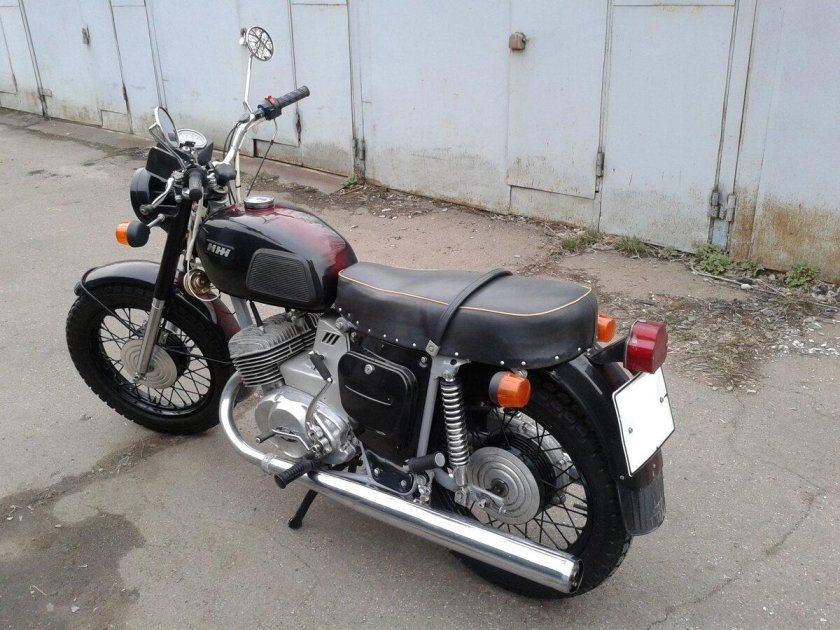 Мотоцикл иж планета 4