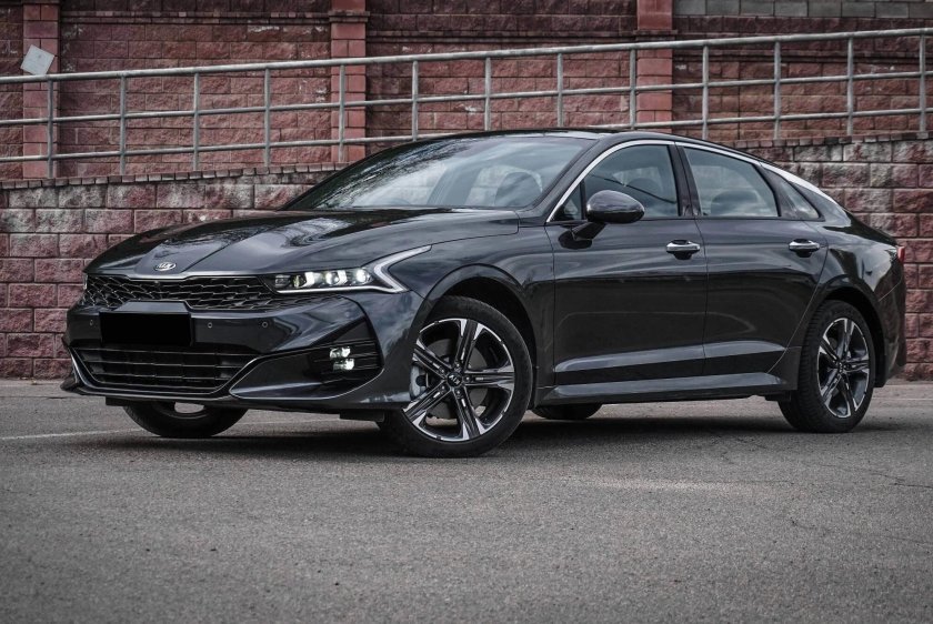 Серая киа к 5