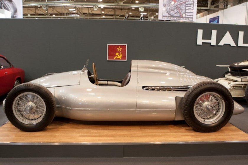 Сокол 650 автомобиль