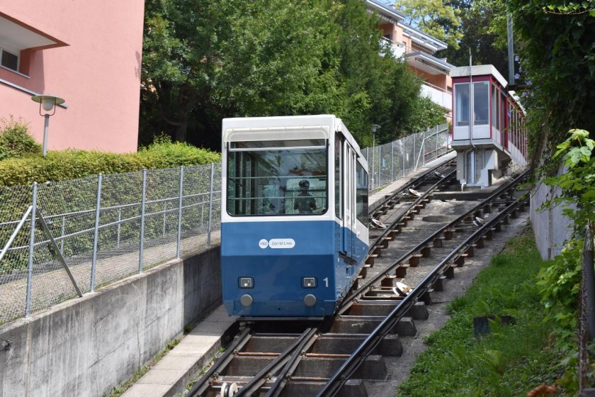 Набережная Лиммата фуникулёр Цюрих