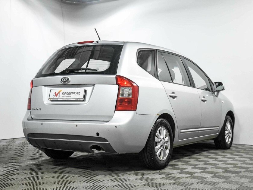 Киа каренс 2010