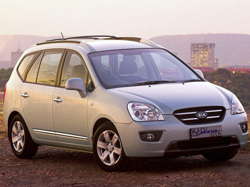 Kia Carens 2012