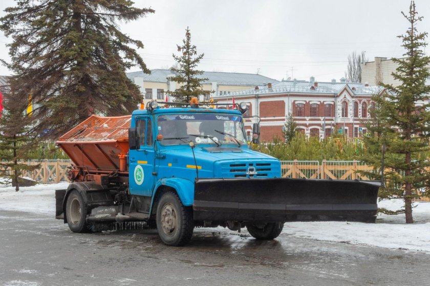 ЗИЛ 433362 КДМ