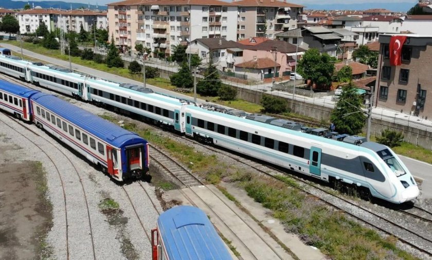 Турция Пригородный поезд