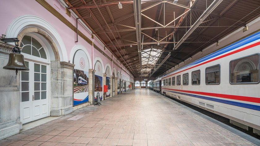 Вокзал в Измире