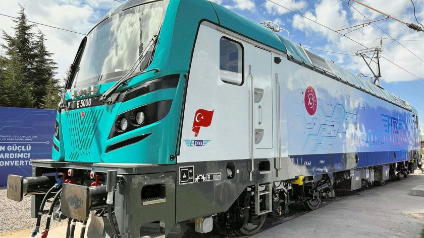 Локомотив Железнодорожный