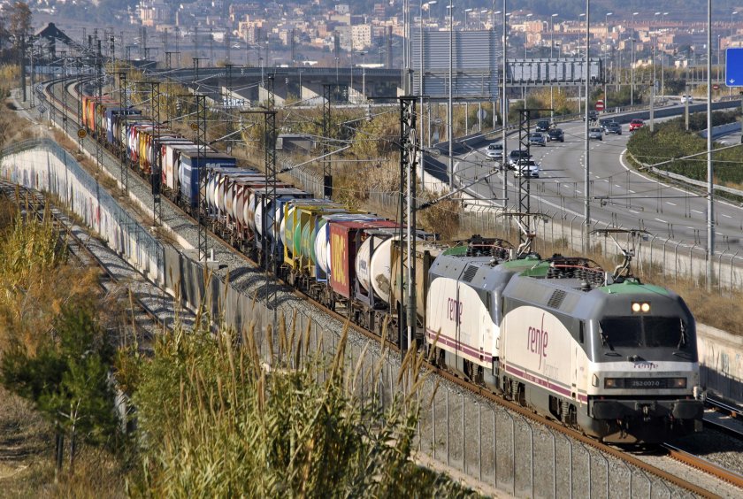 Поезда Renfe в Испании