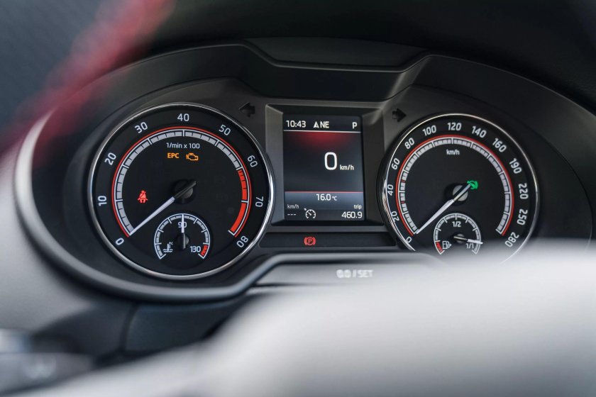 Приборка Октавия а 7 FL